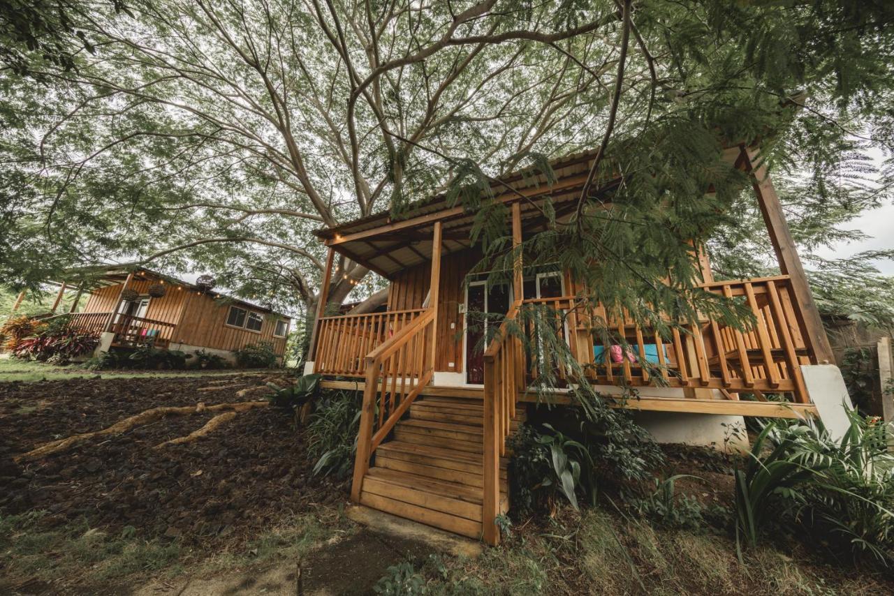 Calalas Lodge Nindiri Exterior photo